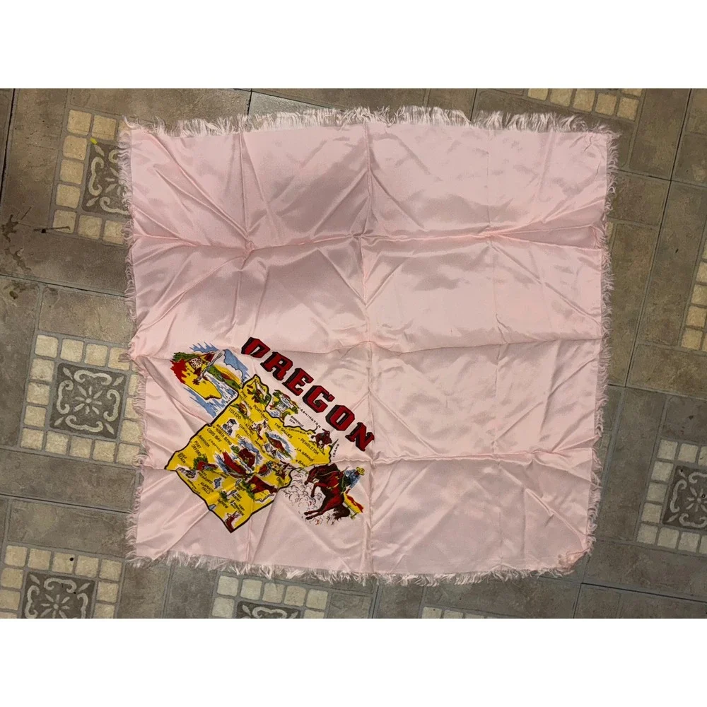 Vintage Oregon State Souvenir Scarf Pink Illustrated Map Fringed Square Scarf